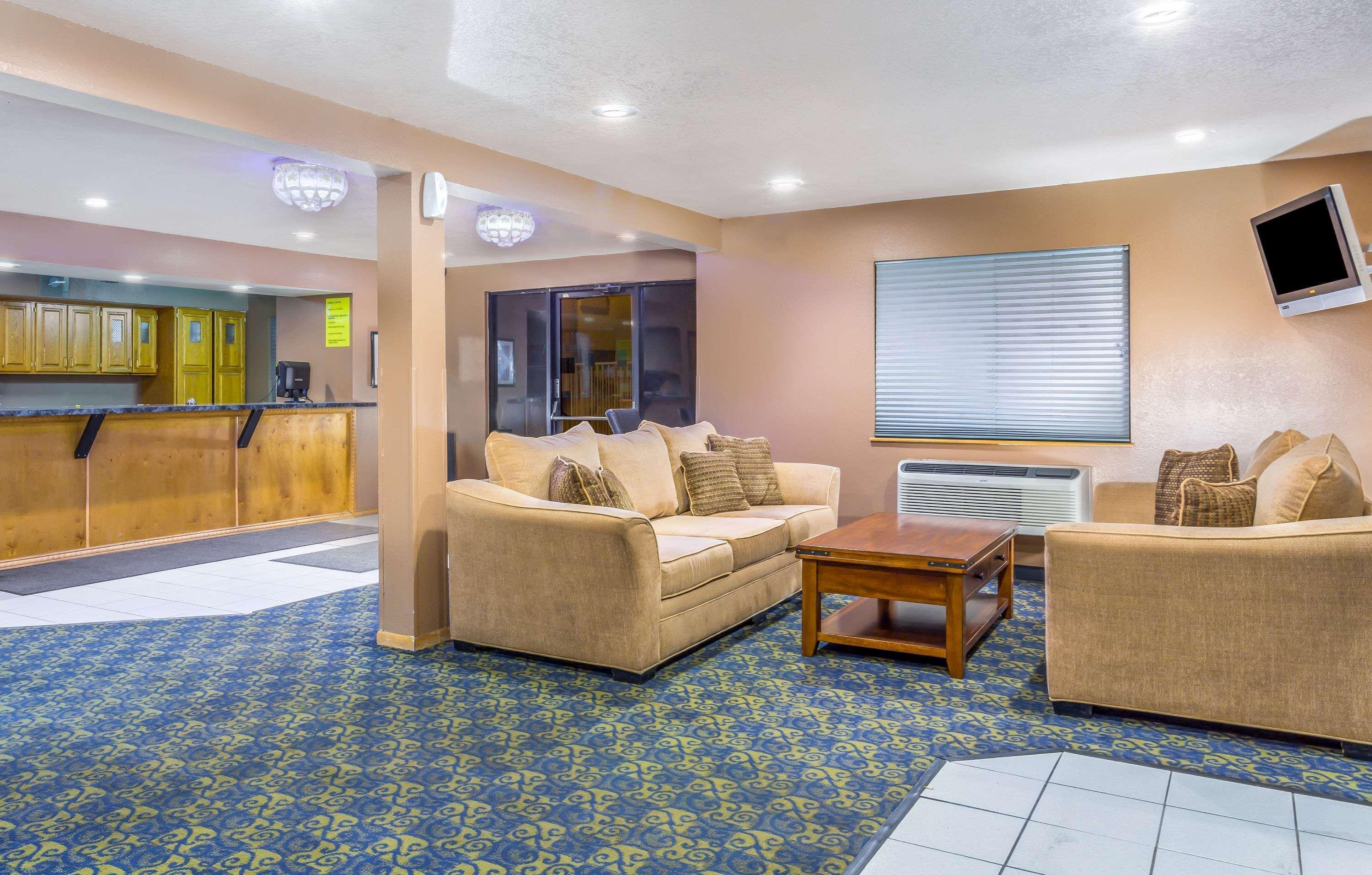 Super 8 By Wyndham Mesa Gilbert Otel Dış mekan fotoğraf