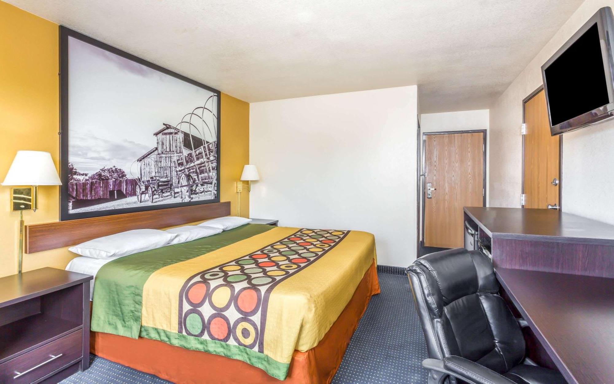 Super 8 By Wyndham Mesa Gilbert Otel Dış mekan fotoğraf
